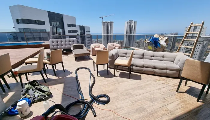 How to Clean Wall-to-Wall Carpets